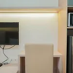 Comfy Studio Apartment At Menteng Park By Travelio